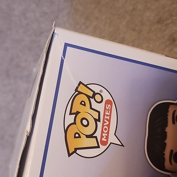 Lloyd Christmas Funko Pop - Picture 6 of 6